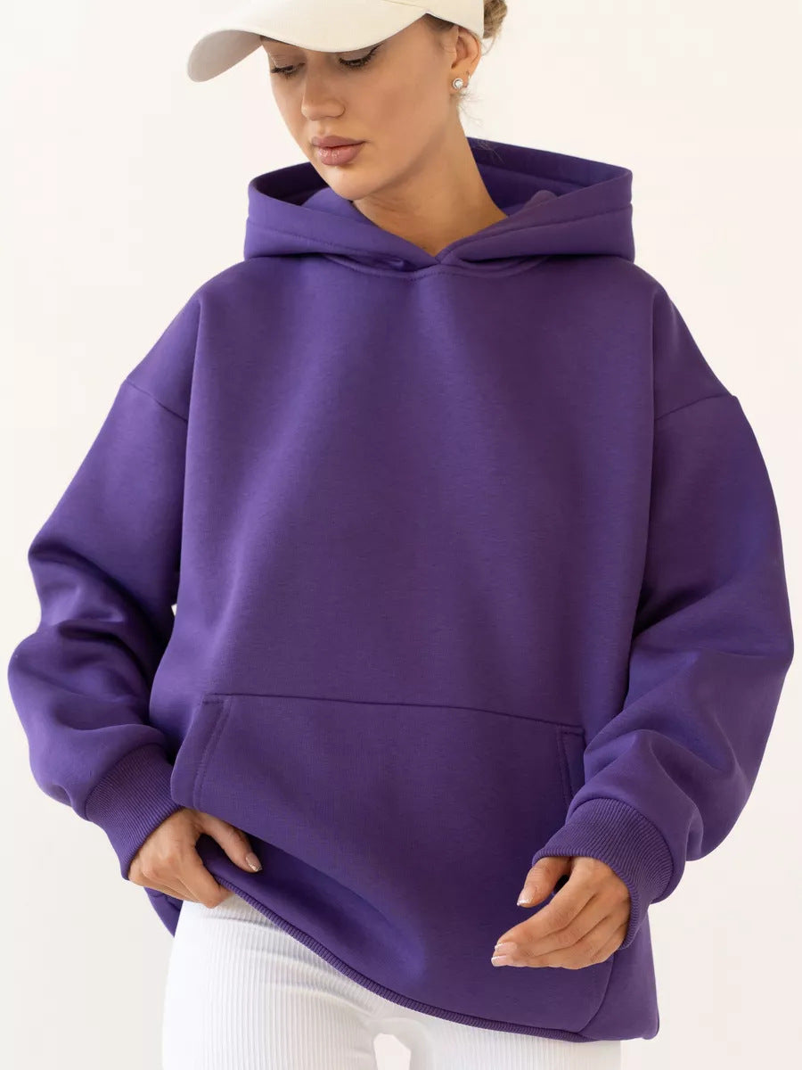 Oversized pullover hoodie with kangaroo pocket in purple