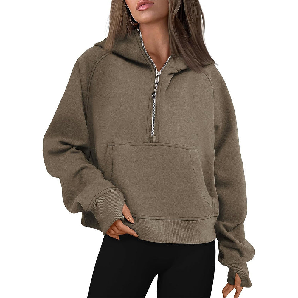 Cropped half-zip hoodie with front pocket and thumbholes in mocha brown